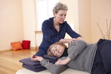 FELDENKRAIS® Übung an der Wand